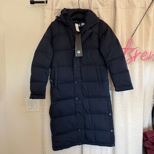 Aritzia Superpuff Long Admiral Blue